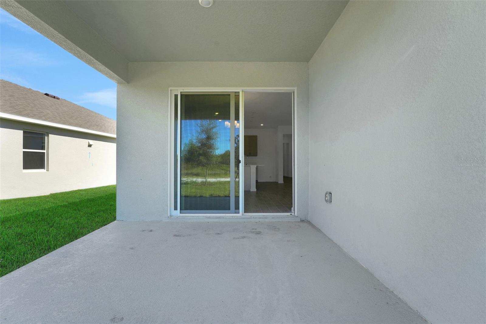 Image 6 of 35 For 244 Meredith Boulevard