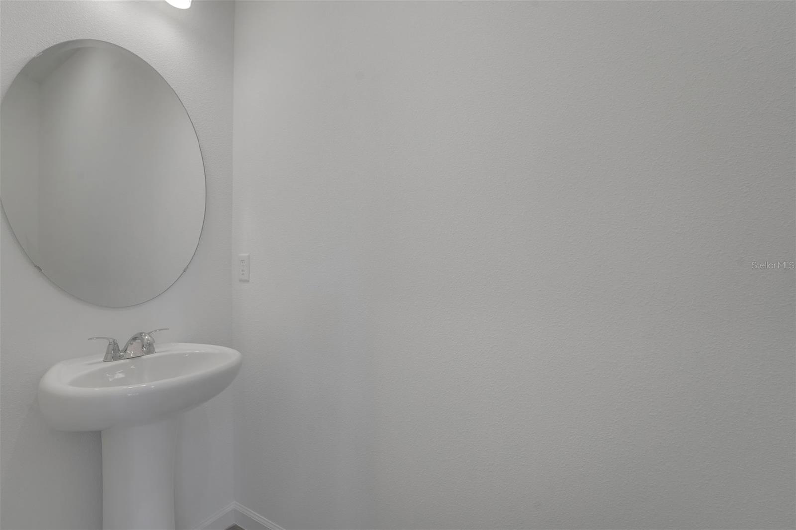 Image 23 of 34 For 248 Meredith Boulevard