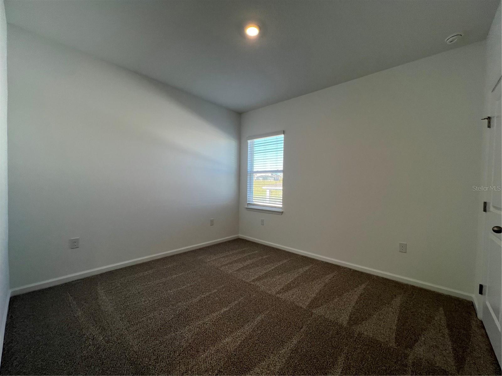 Image 14 of 16 For 2319 Juniper Berry Avenue