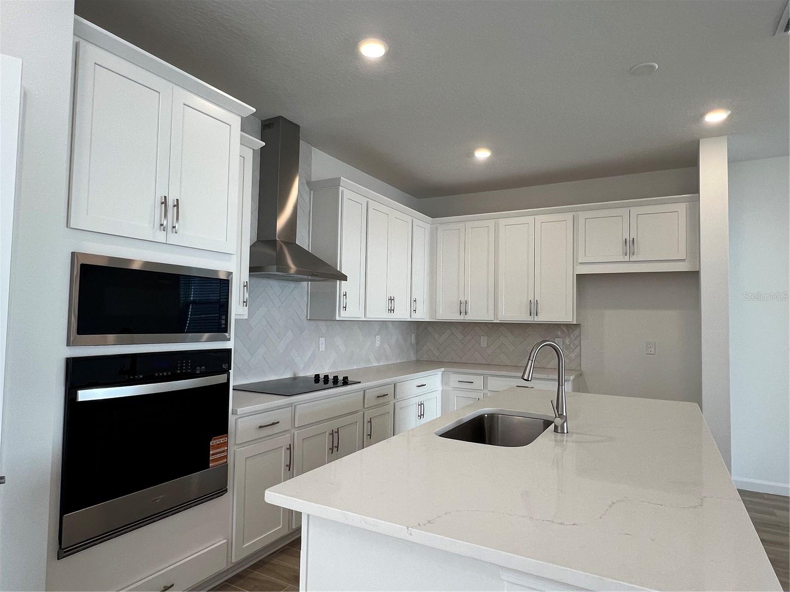 Image 3 of 16 For 2319 Juniper Berry Avenue