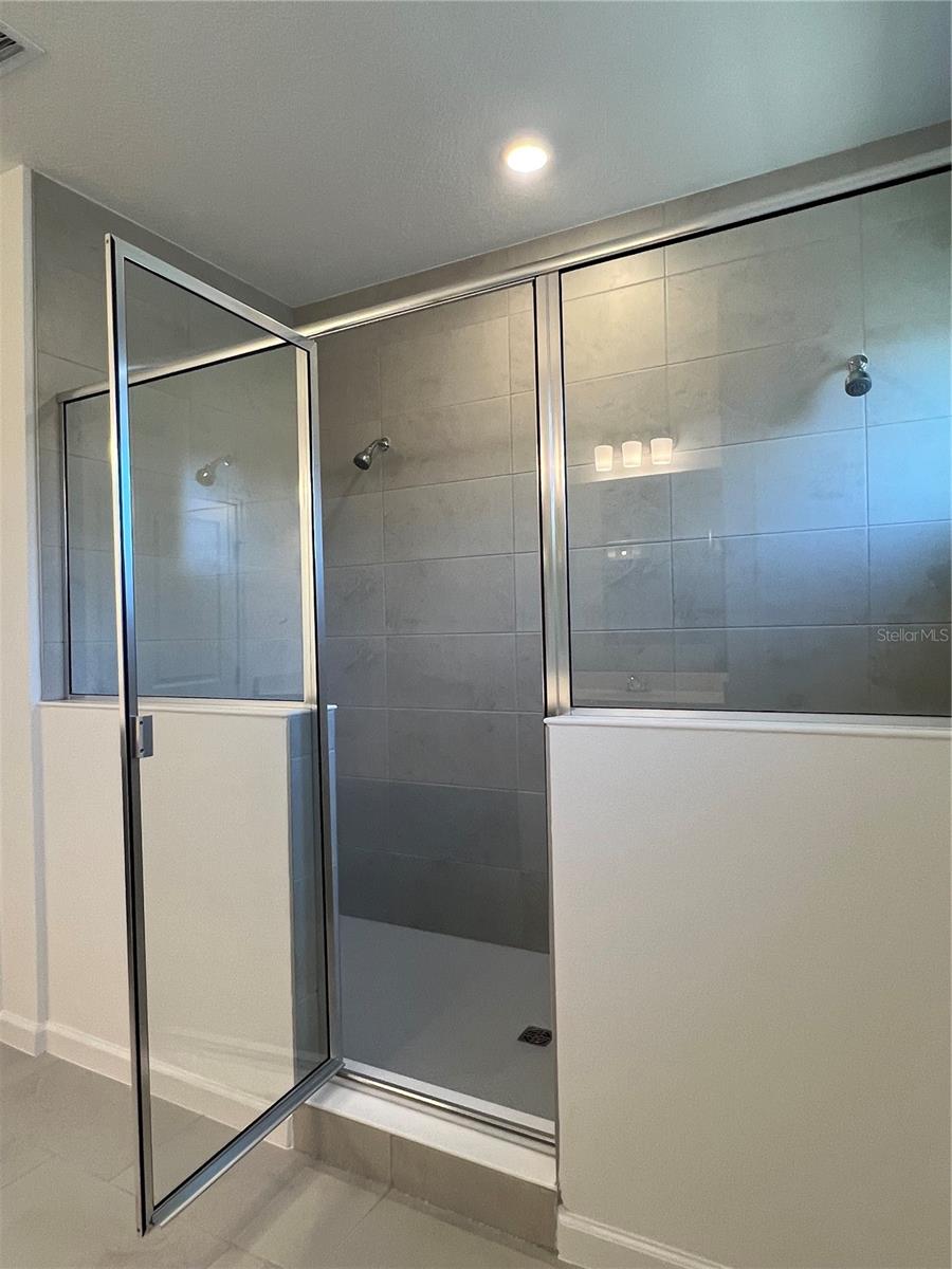 Image 18 of 29 For 1715 Cadence Street