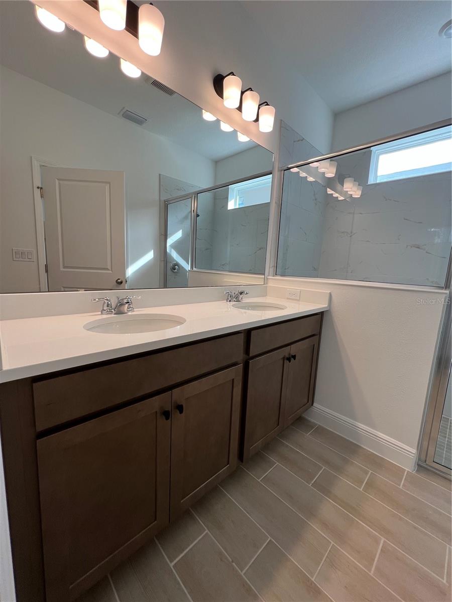 Image 10 of 19 For 2213 Juniper Berry Avenue