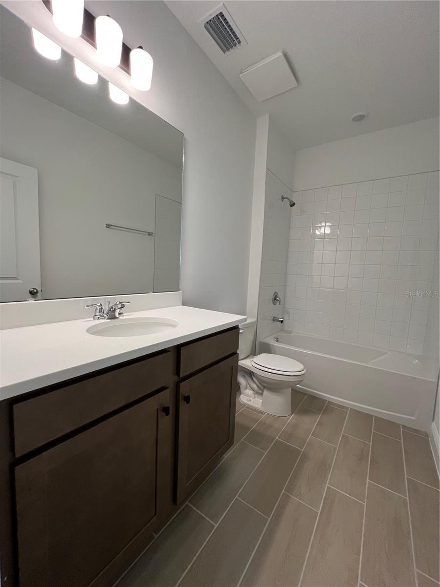 Image 15 of 19 For 2213 Juniper Berry Avenue