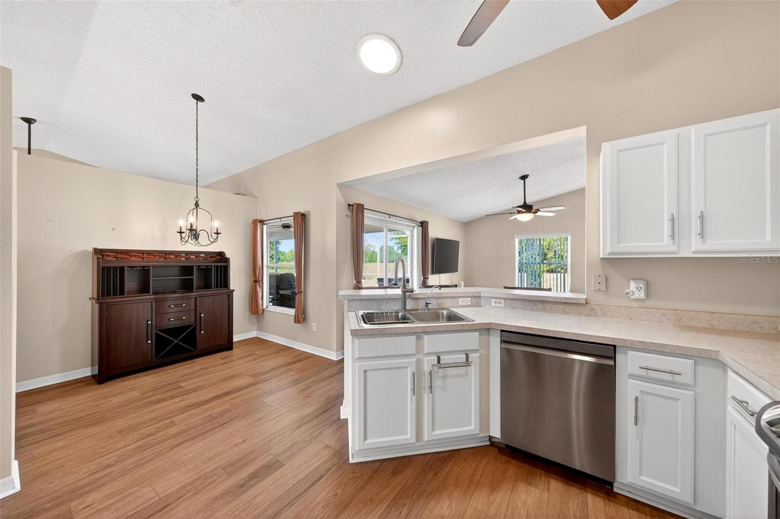 Image 12 of 74 For 25073 Riverwalk Drive