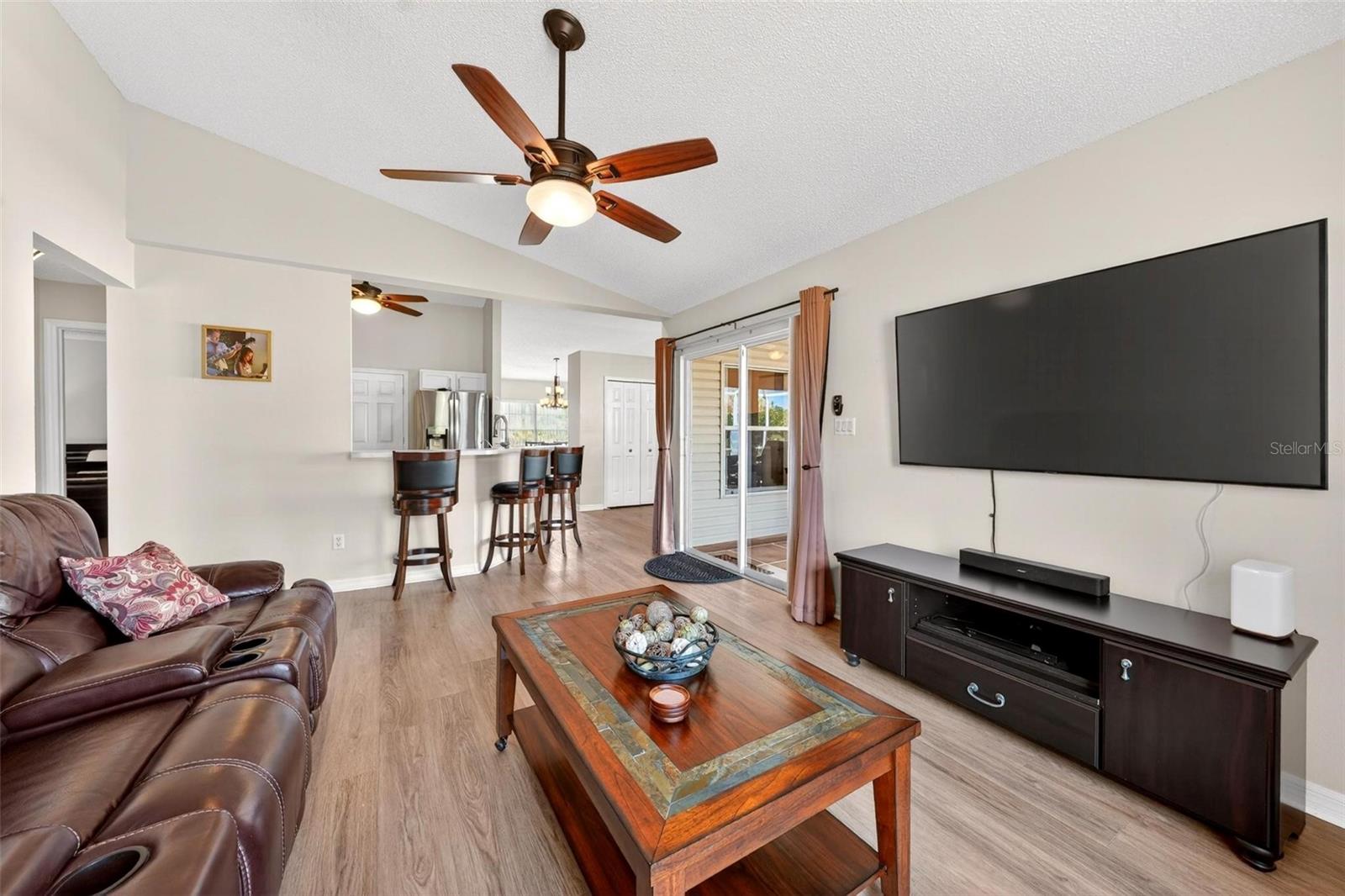 Image 16 of 74 For 25073 Riverwalk Drive