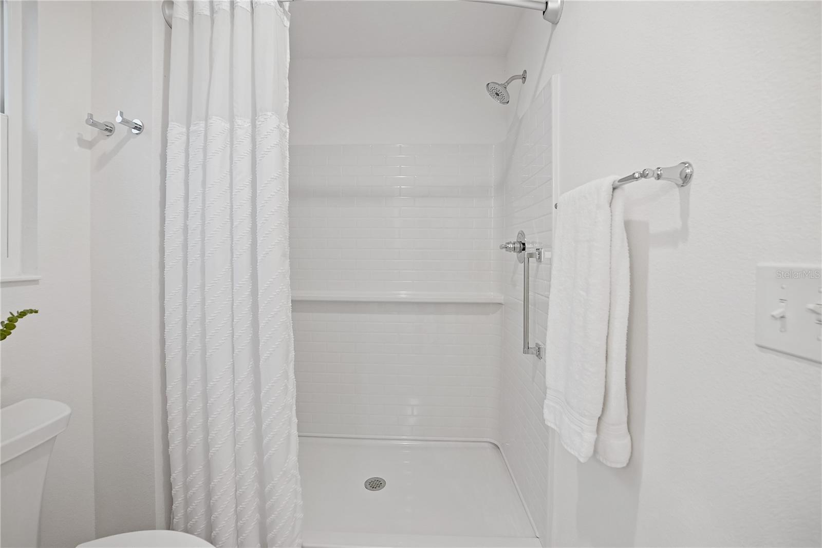 Image 28 of 45 For 7661 Rutherford Lane