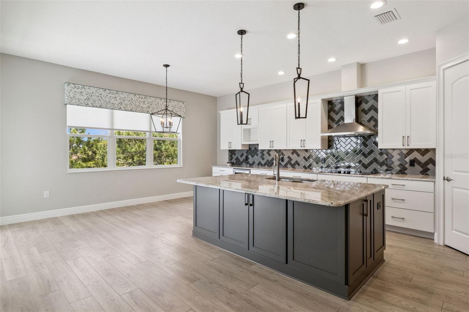Image 11 of 50 For 5132 Greens Drive