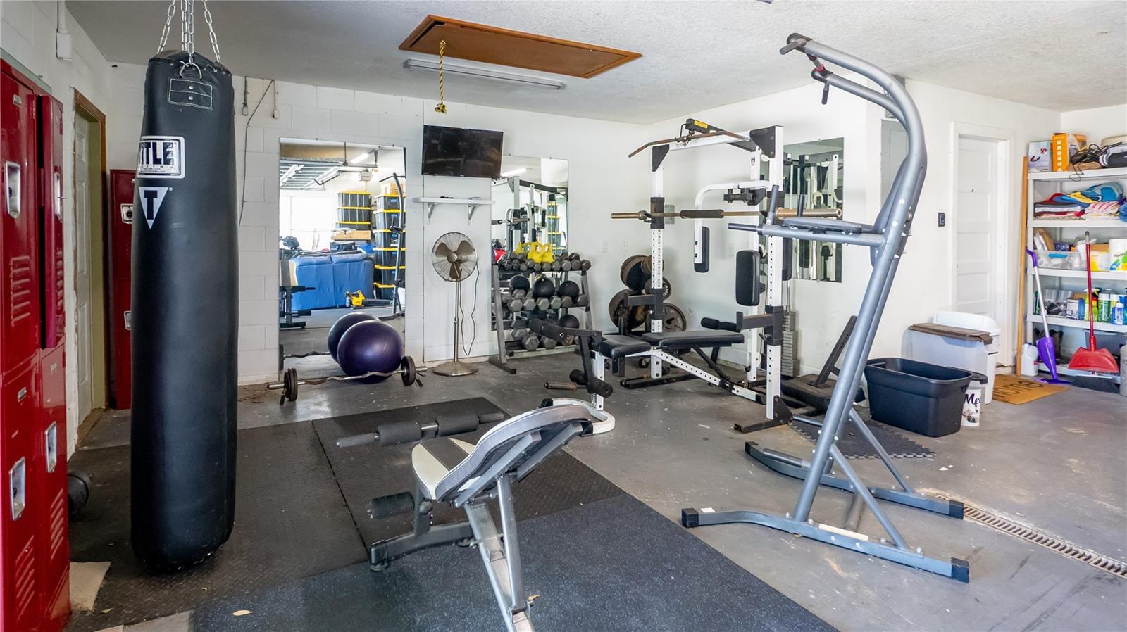 Image 29 of 67 For 10949 Poinciana Drive