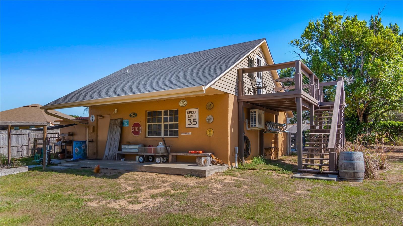 Image 40 of 67 For 10949 Poinciana Drive