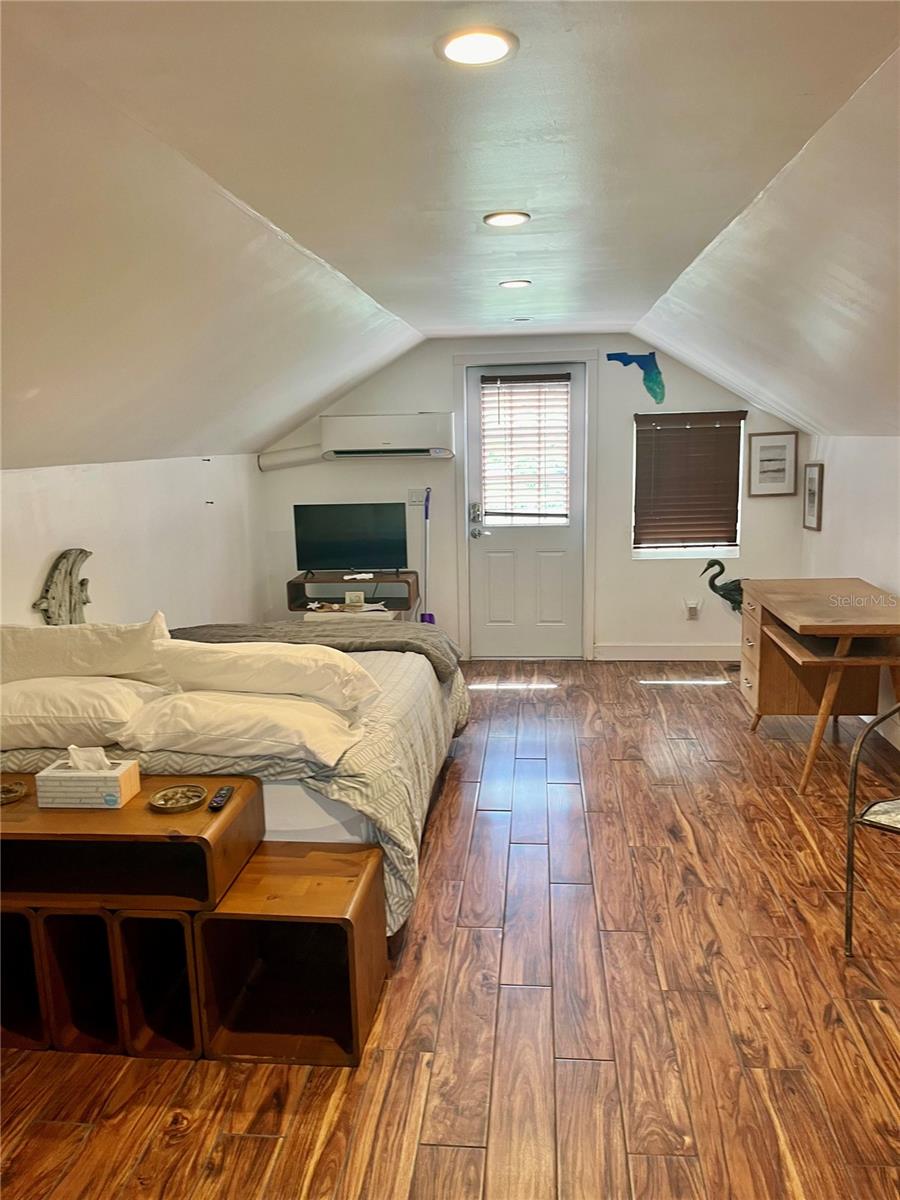 Image 51 of 67 For 10949 Poinciana Drive