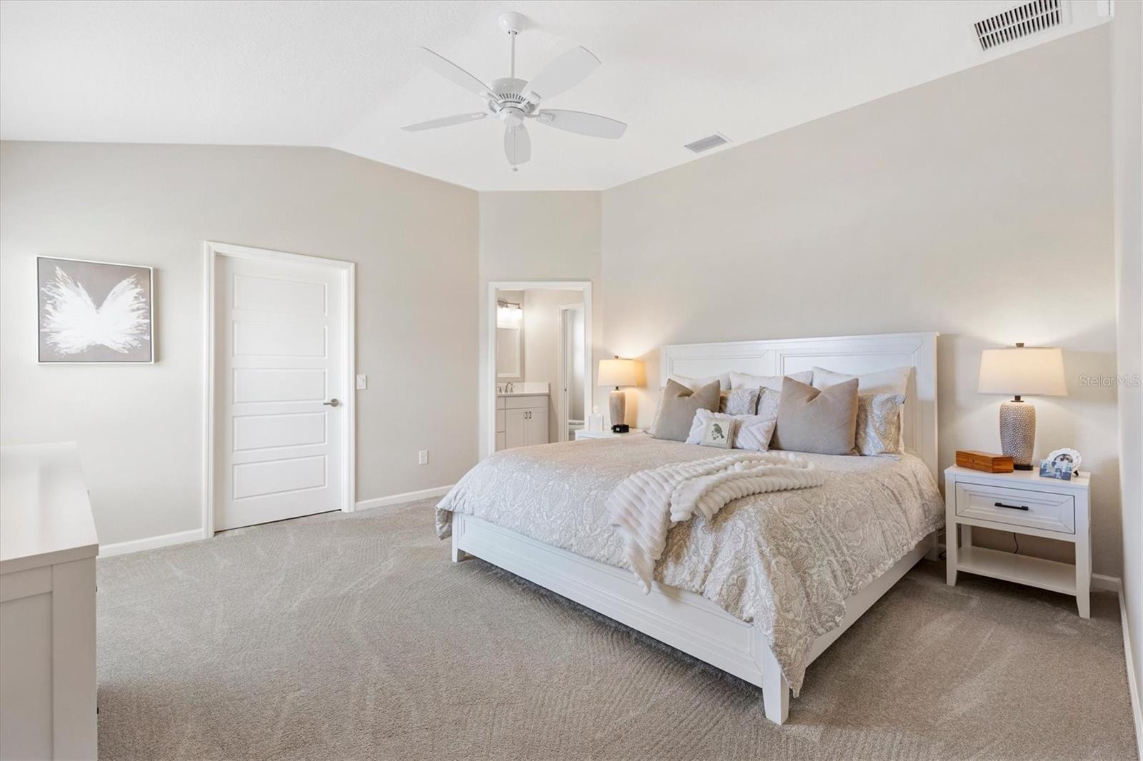 Image 14 of 41 For 1054 Joette Place