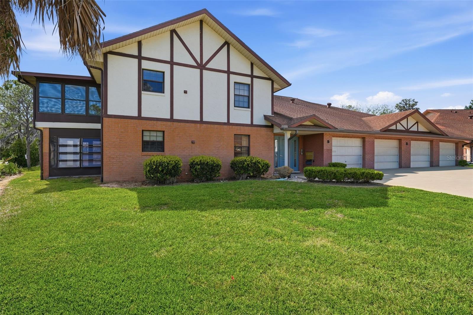Details for 100 Oak Terrace Drive B2, LEESBURG, FL 34748