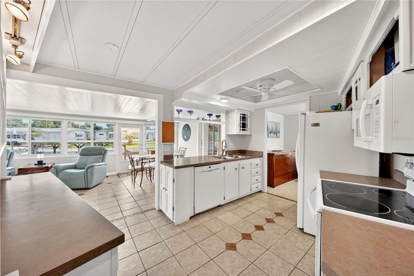 Image 12 of 65 For 957 Todd Way