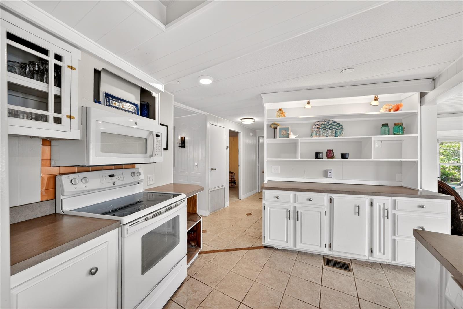 Image 14 of 65 For 957 Todd Way