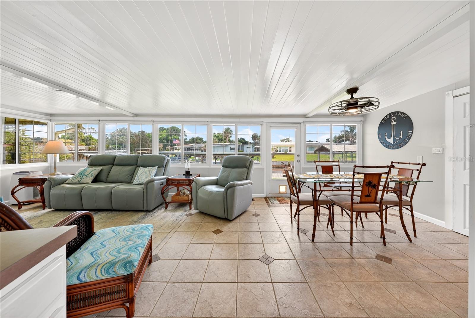 Image 19 of 65 For 957 Todd Way