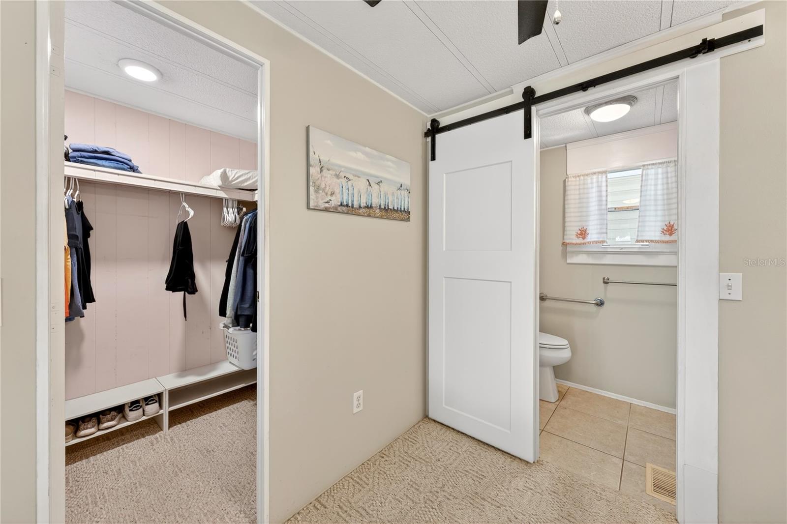 Image 31 of 65 For 957 Todd Way