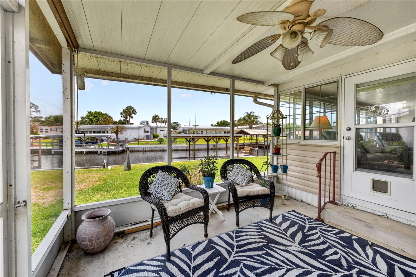 Image 40 of 65 For 957 Todd Way