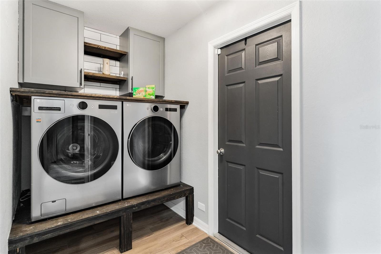 Image 33 of 48 For 326 Woodland Trail