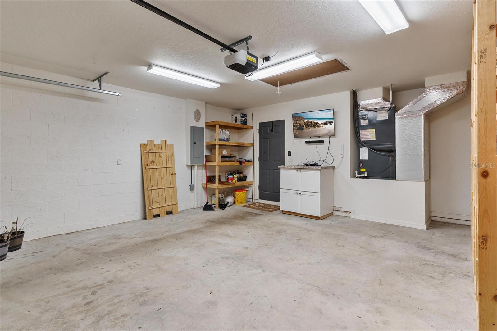 Image 35 of 48 For 326 Woodland Trail