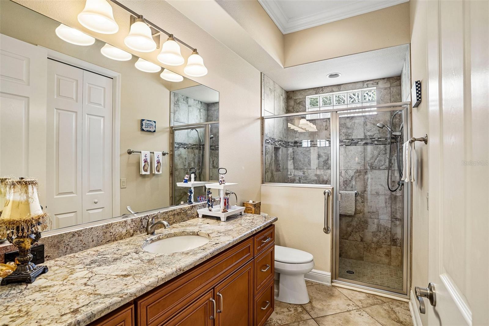 Image 44 of 81 For 1404 Brier Creek Circle