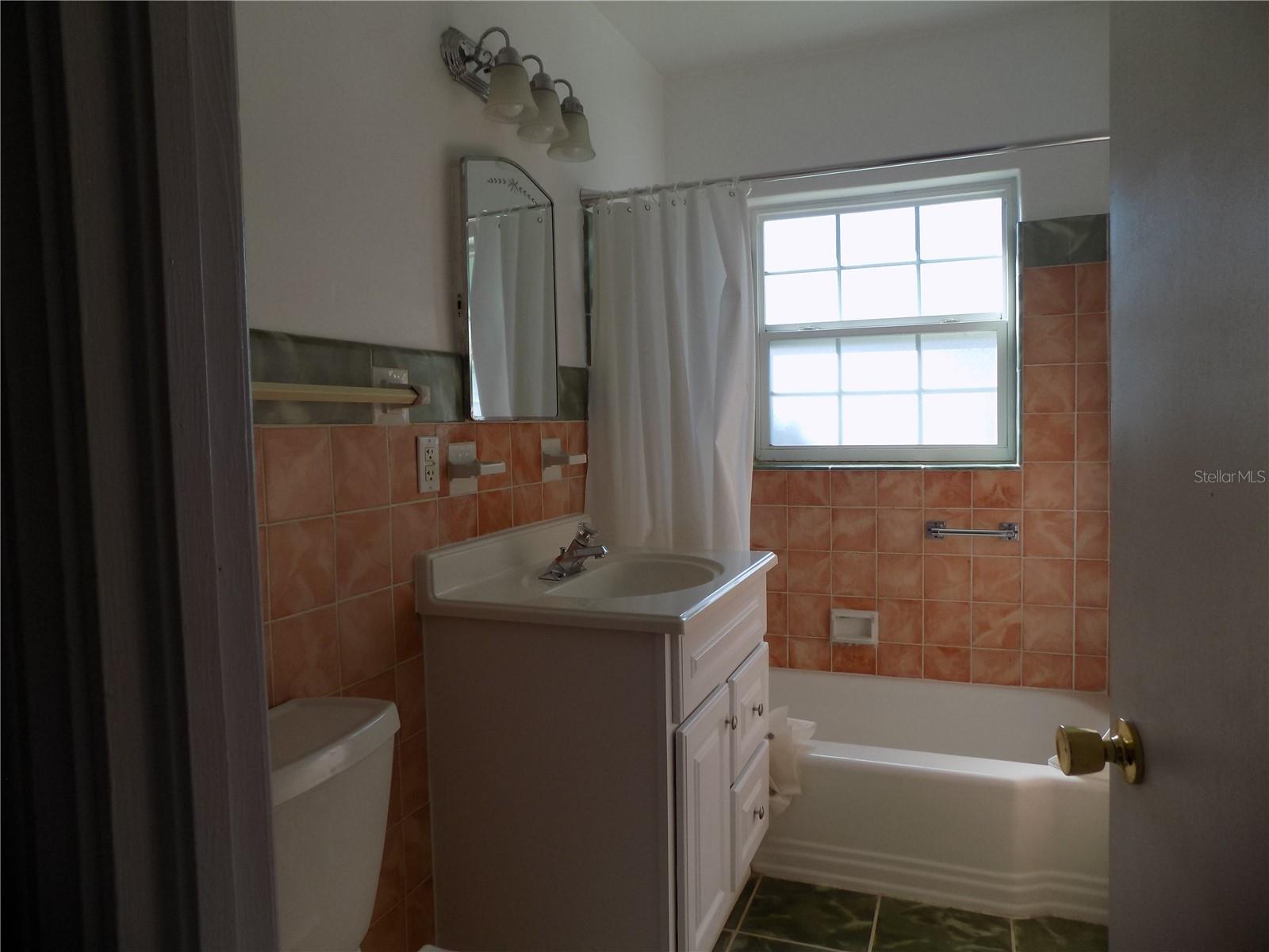 Image 12 of 17 For 1485 Morningside Drive