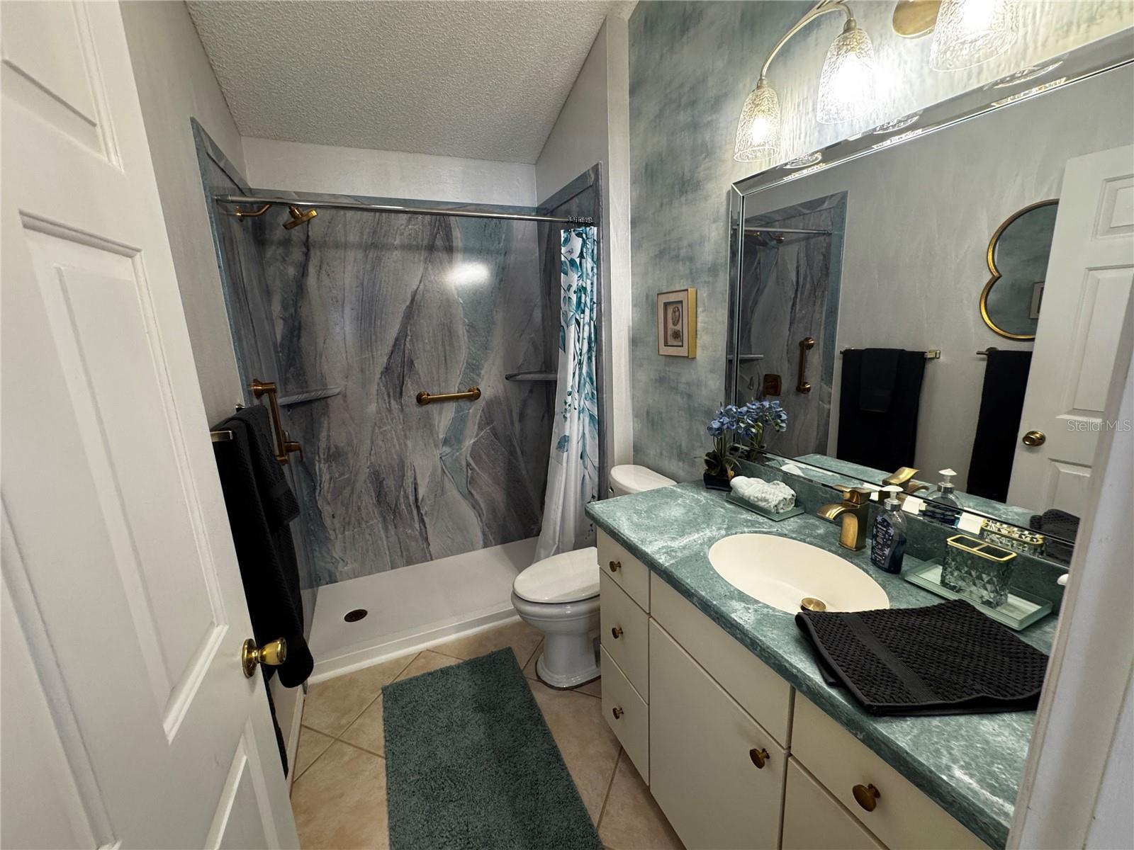 Image 12 of 17 For 1524 Martinez Drive