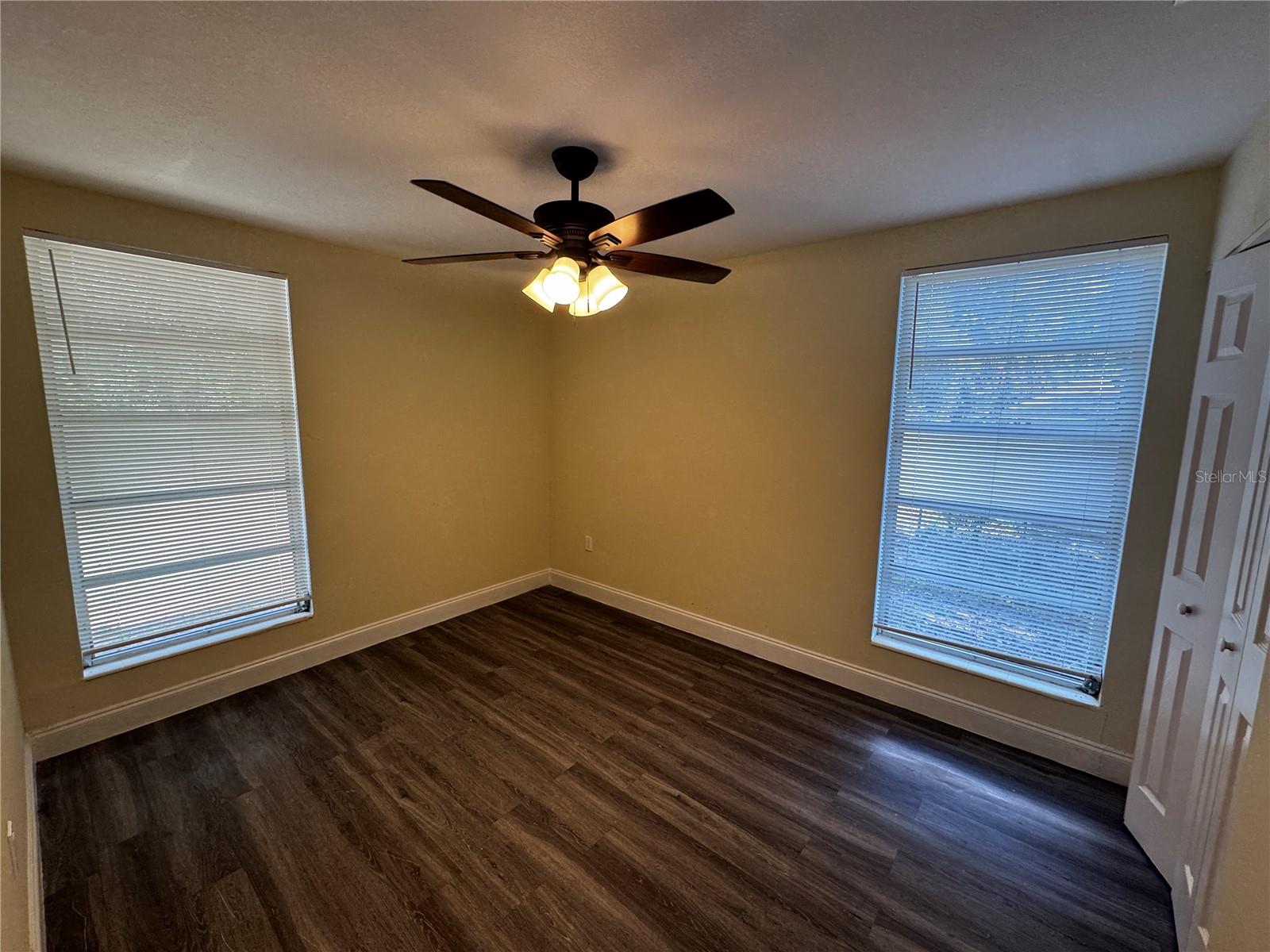 Image 11 of 15 For 1610 Crest Avenue