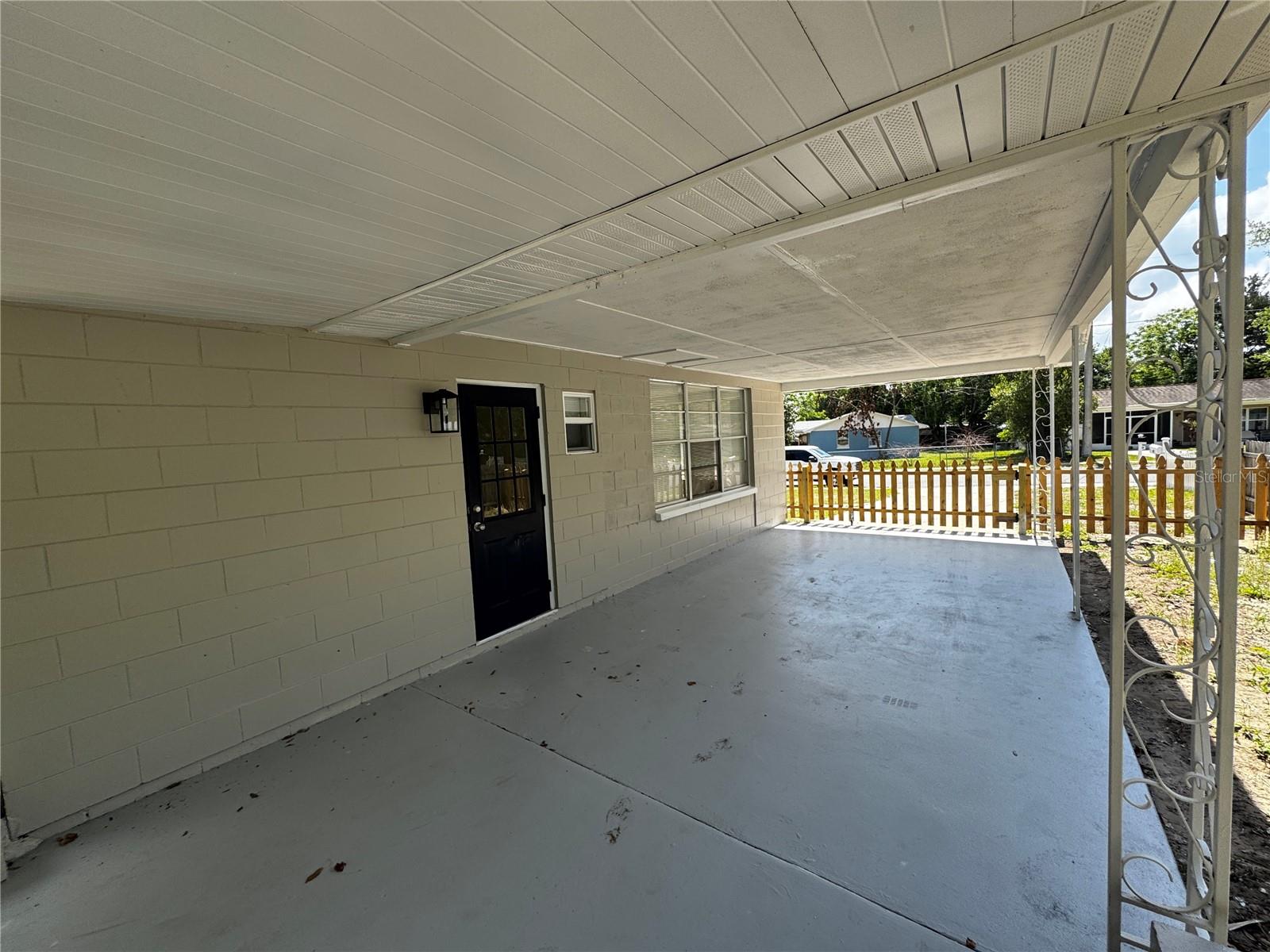 Image 2 of 15 For 1610 Crest Avenue