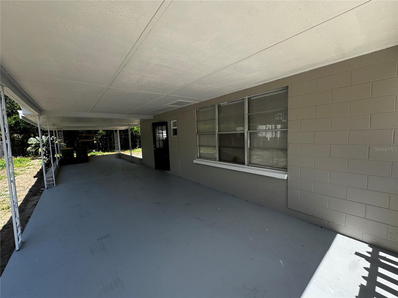 Image 3 of 15 For 1610 Crest Avenue