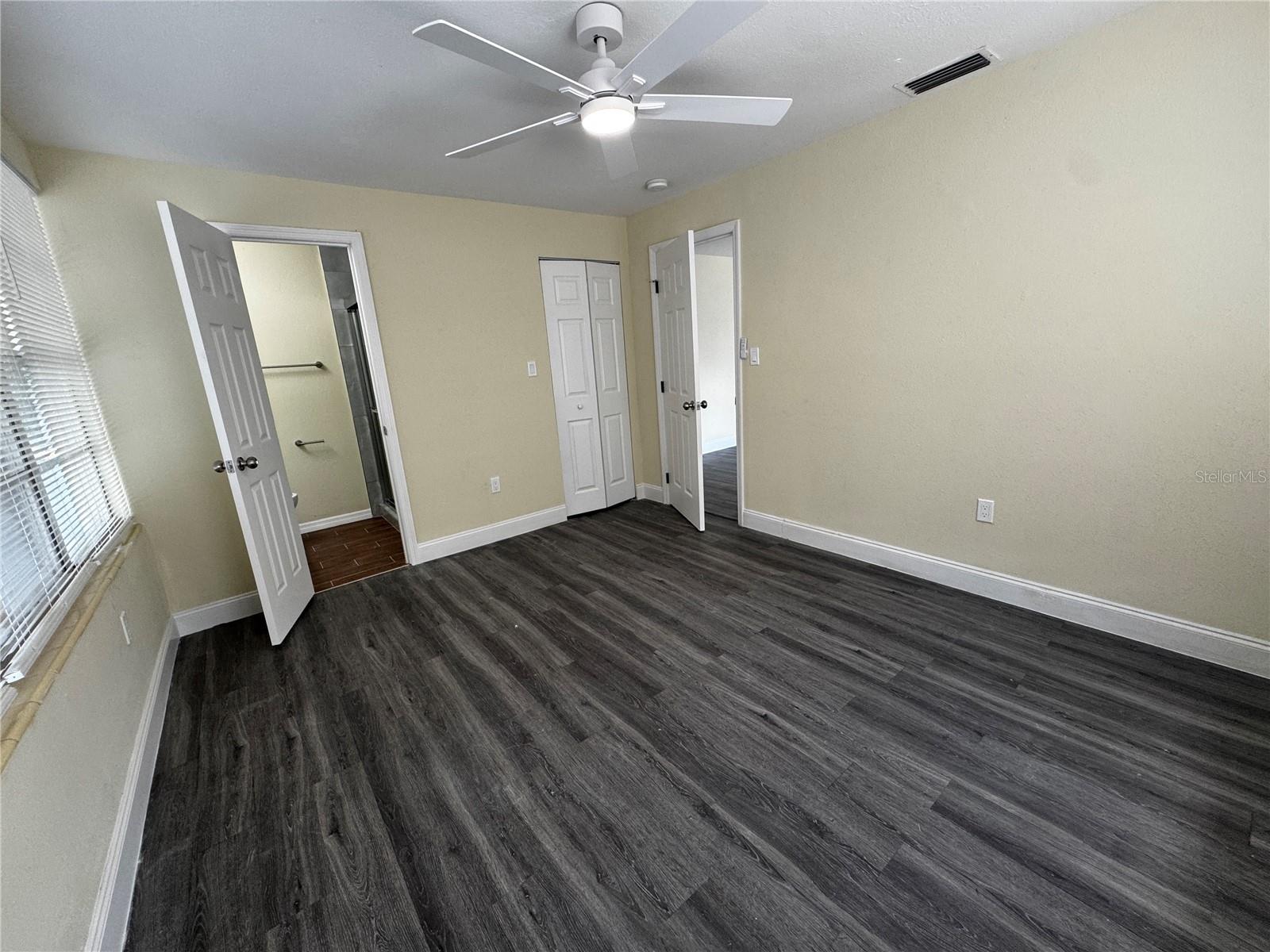 Image 8 of 15 For 1610 Crest Avenue