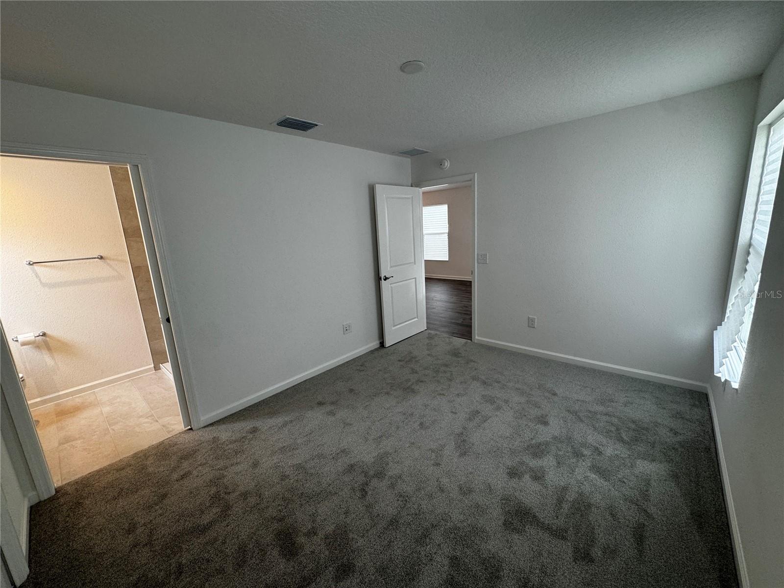 Image 4 of 13 For 6326 Magruder Way