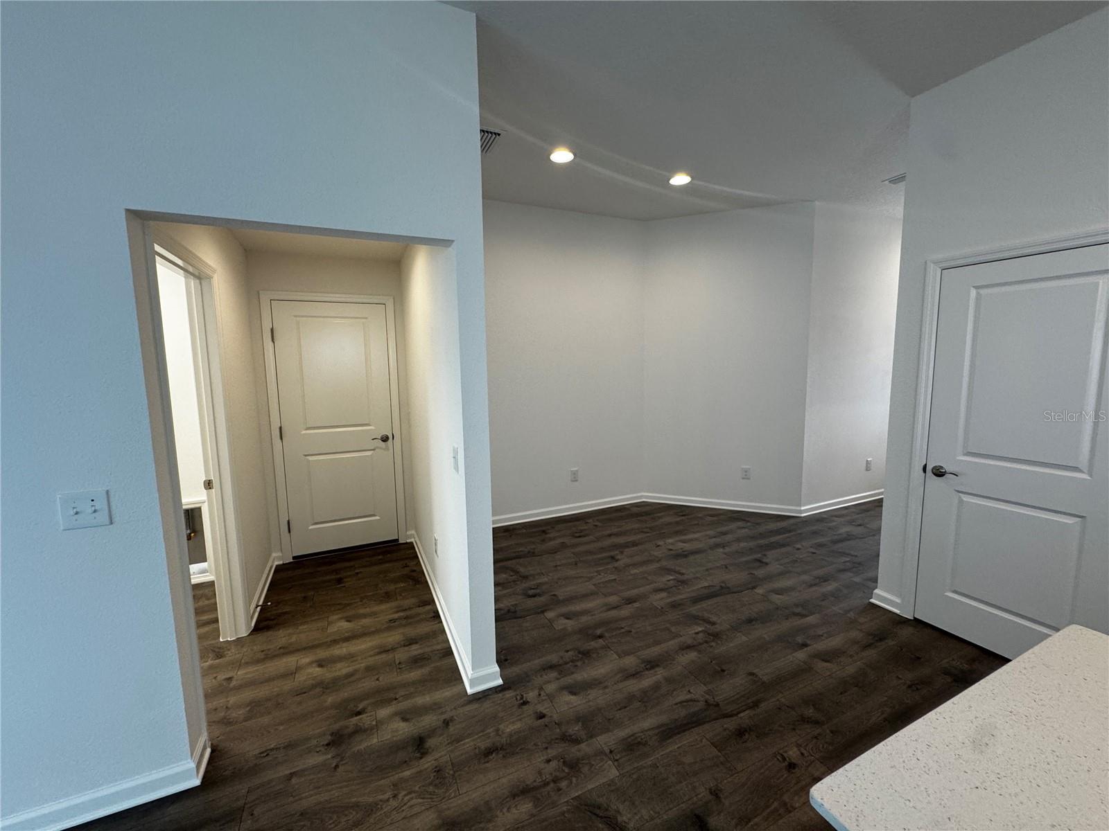 Image 8 of 13 For 6326 Magruder Way