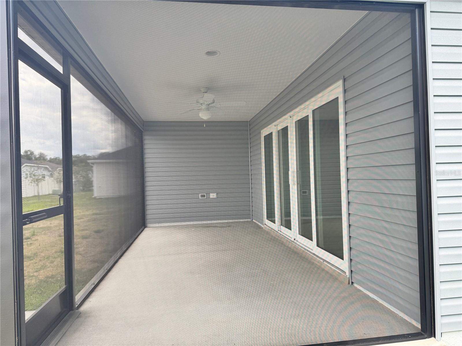 Image 18 of 21 For 854 Morley Avenue