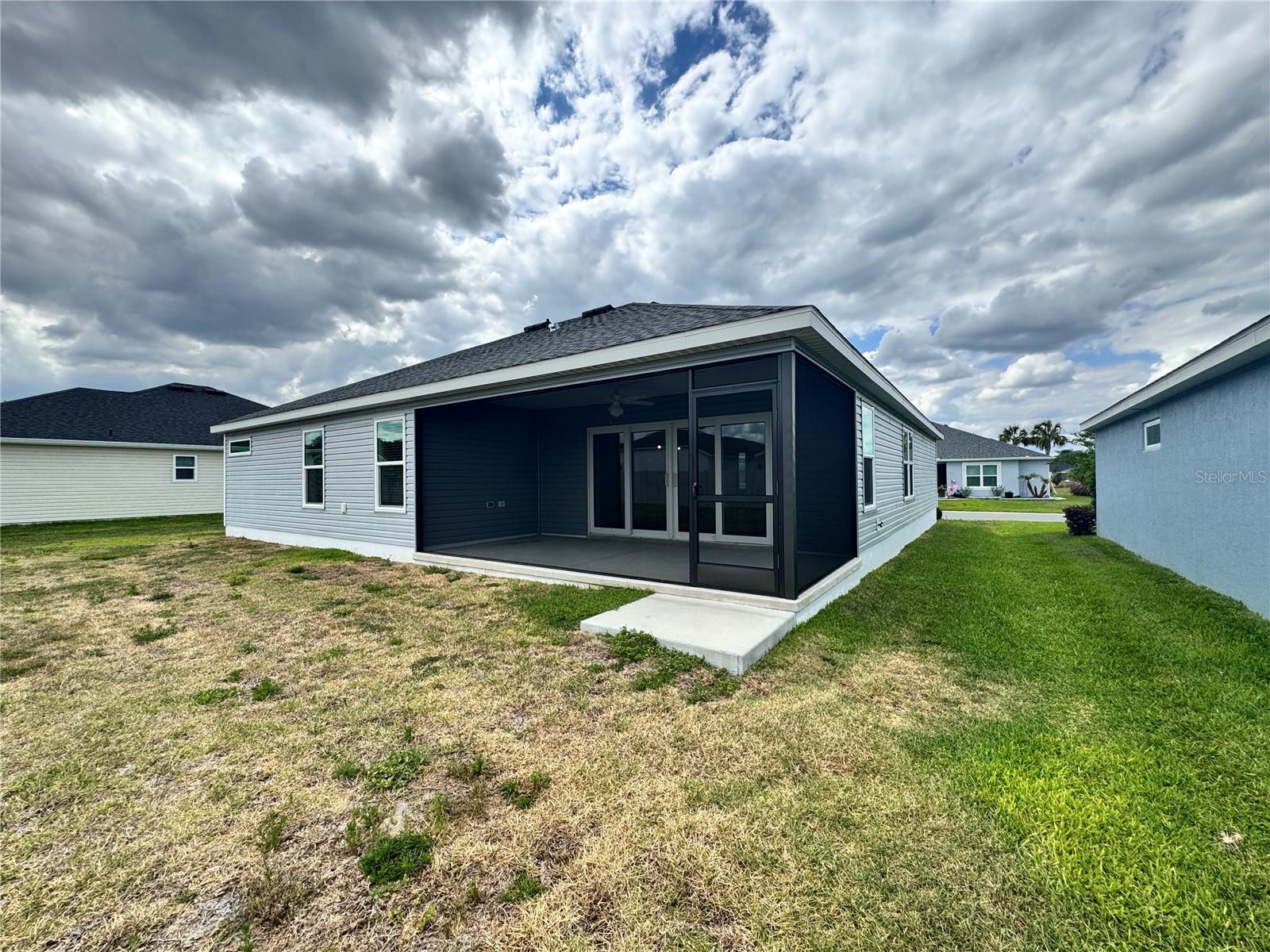 Image 19 of 21 For 854 Morley Avenue