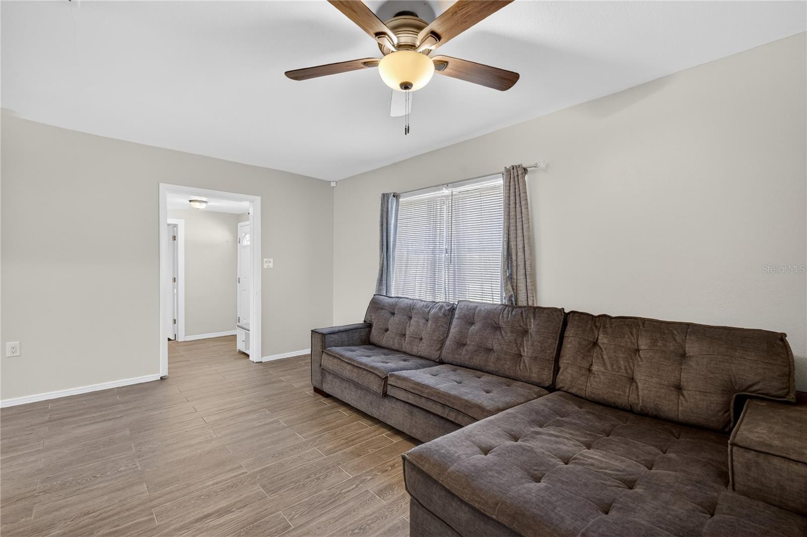 Image 16 of 45 For 706 Mission Drive