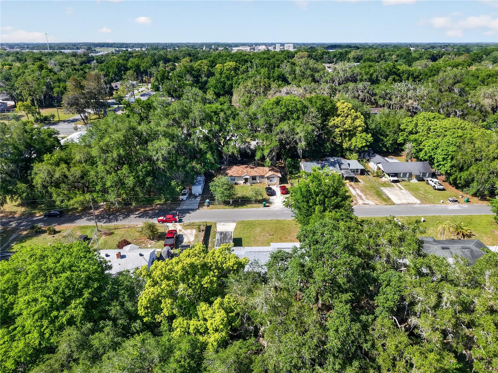 Image 9 of 45 For 706 Mission Drive