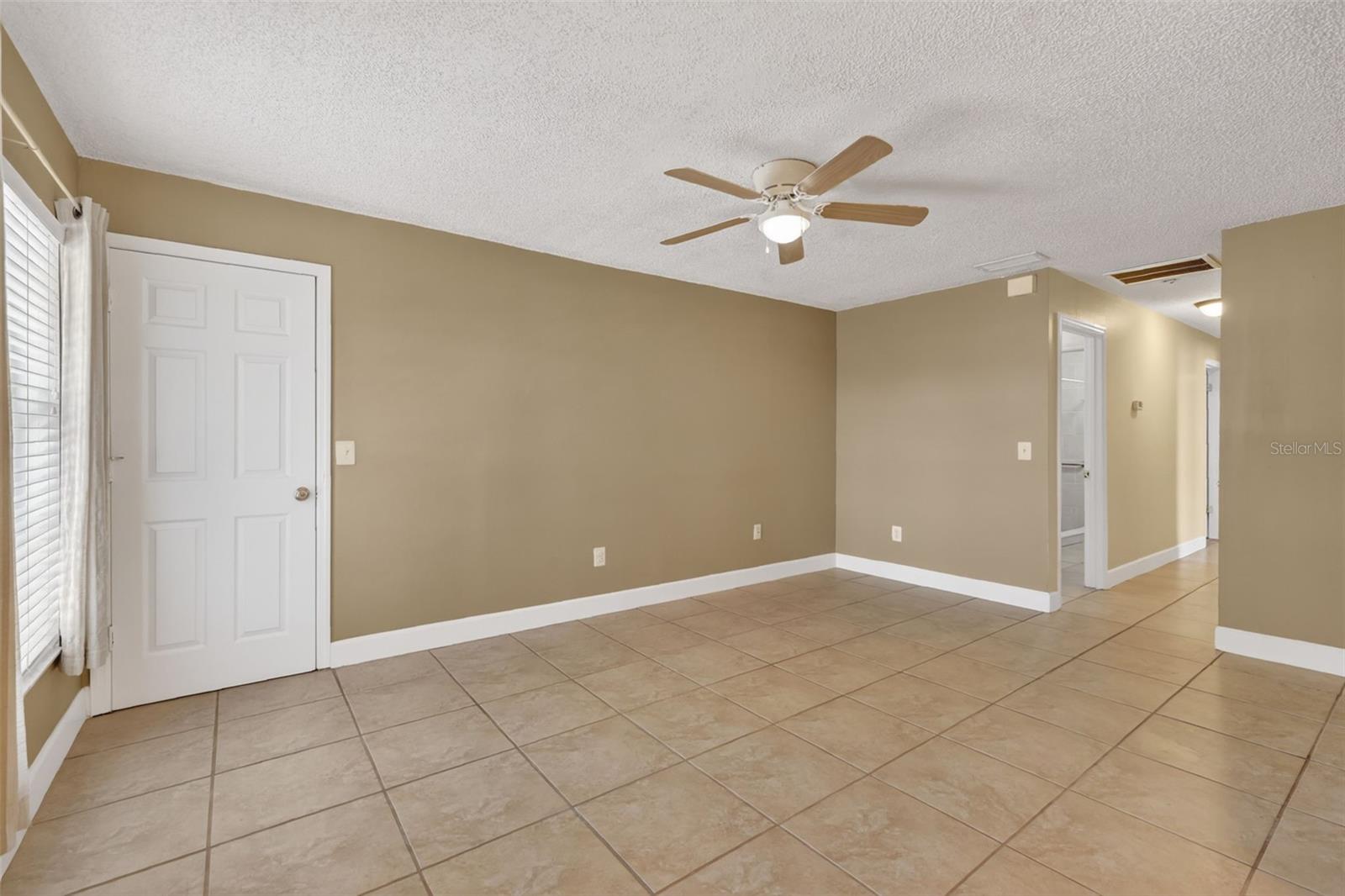 Image 10 of 34 For 610 Palmetto Drive
