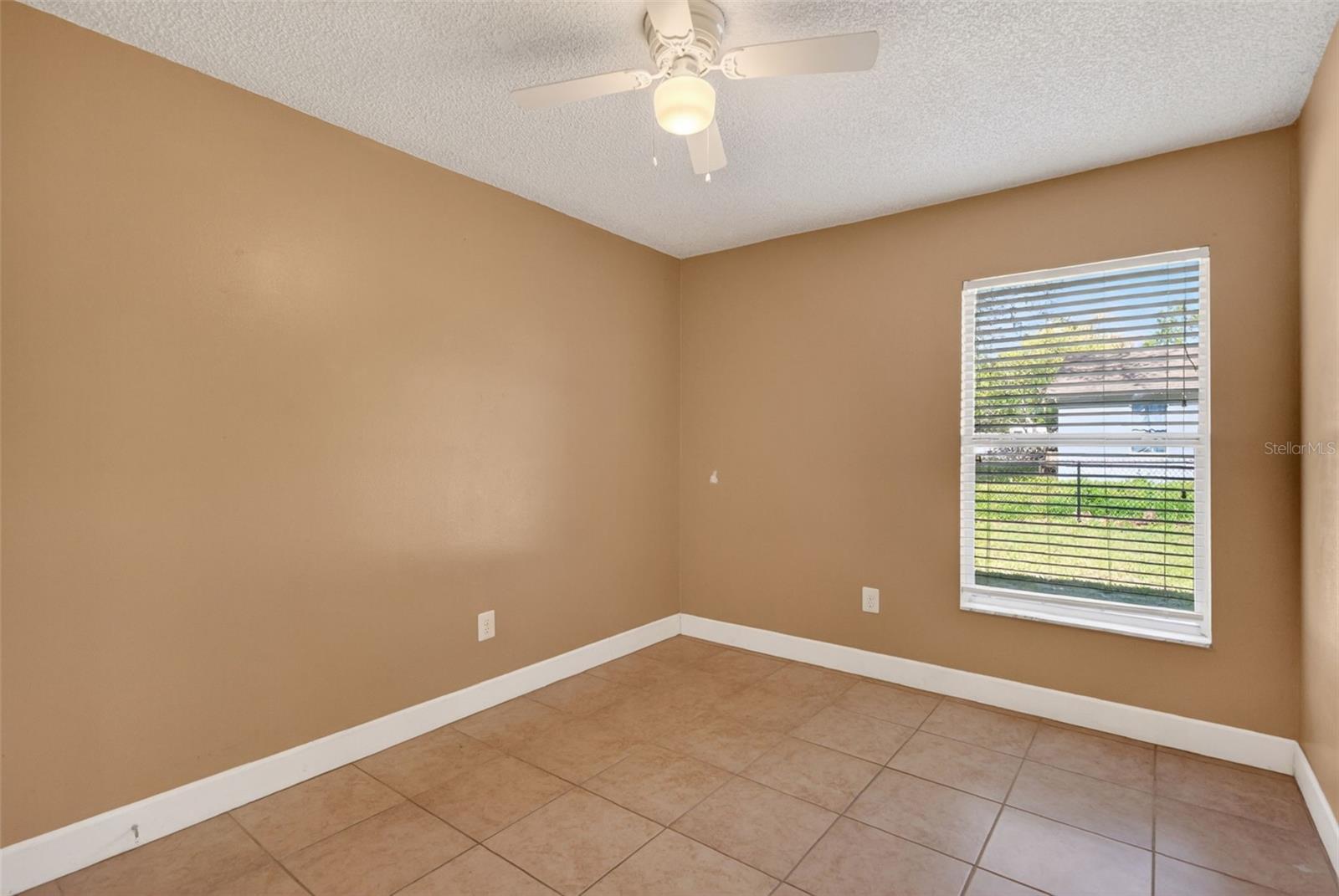 Image 19 of 34 For 610 Palmetto Drive