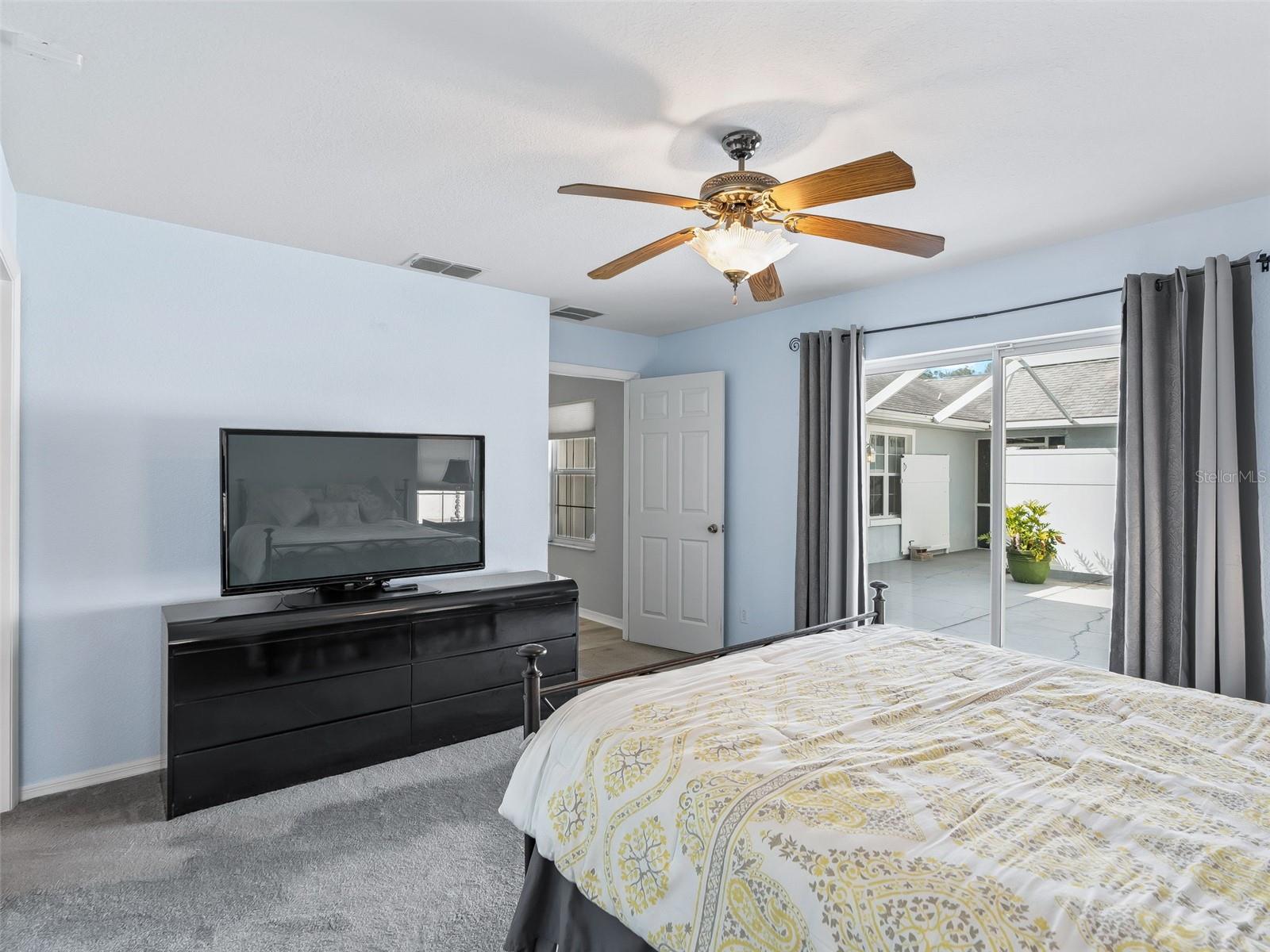 Image 21 of 38 For 17789 113th Terrace