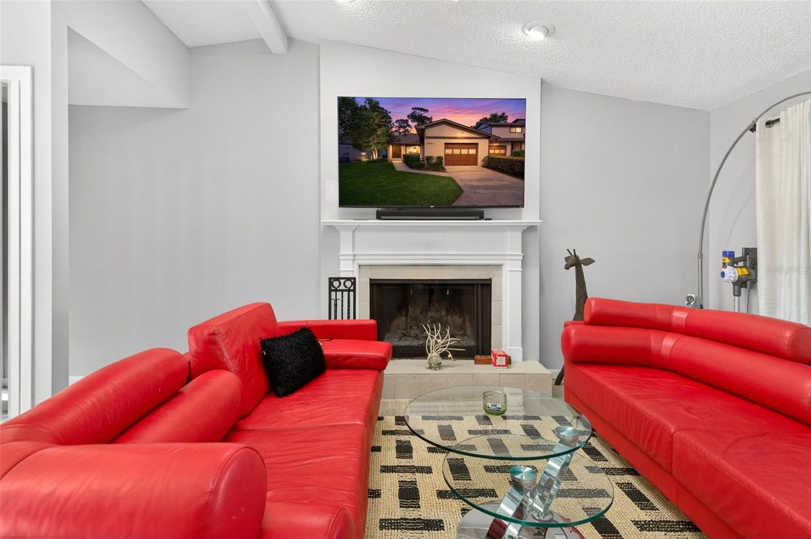 Image 11 of 60 For 3862 19th Street Circle