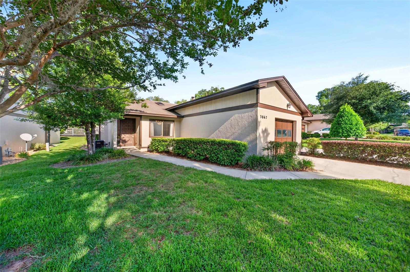Image 3 of 60 For 3862 19th Street Circle
