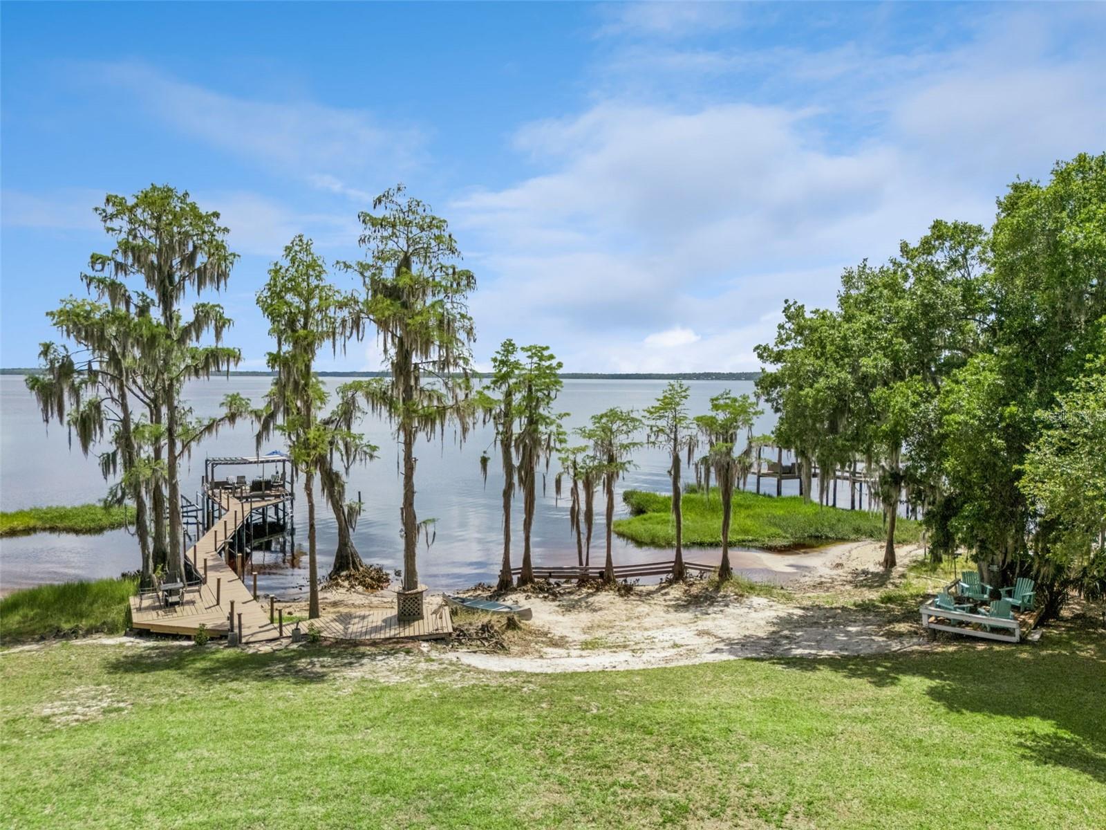 Image 60 of 72 For 10400 Lake Louisa Road