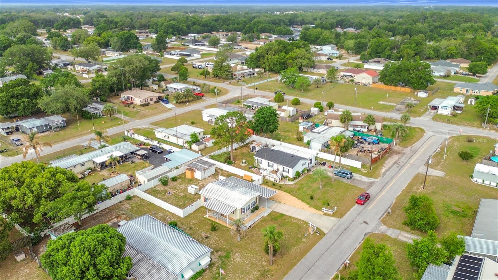Image 7 of 52 For 9580 161st Place