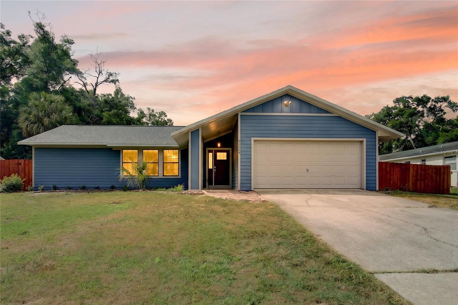 Details for 25302 Glen Eagles St, SORRENTO, FL 32776