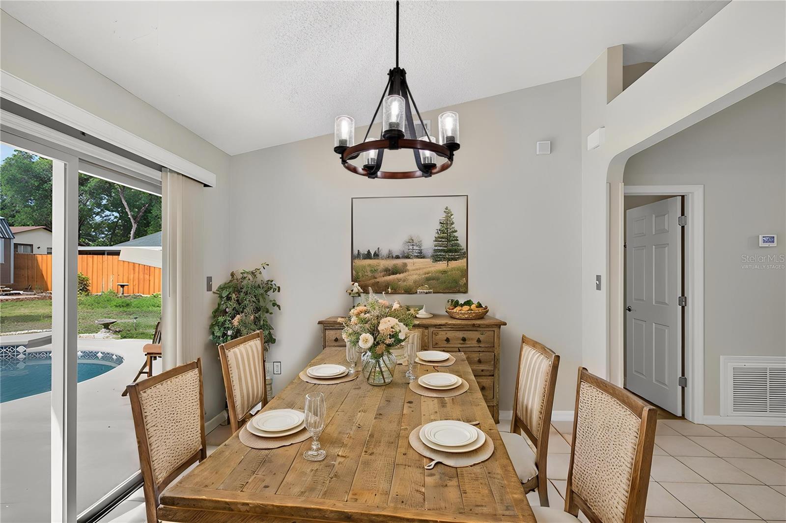 Image 10 of 46 For 25302 Glen Eagles St
