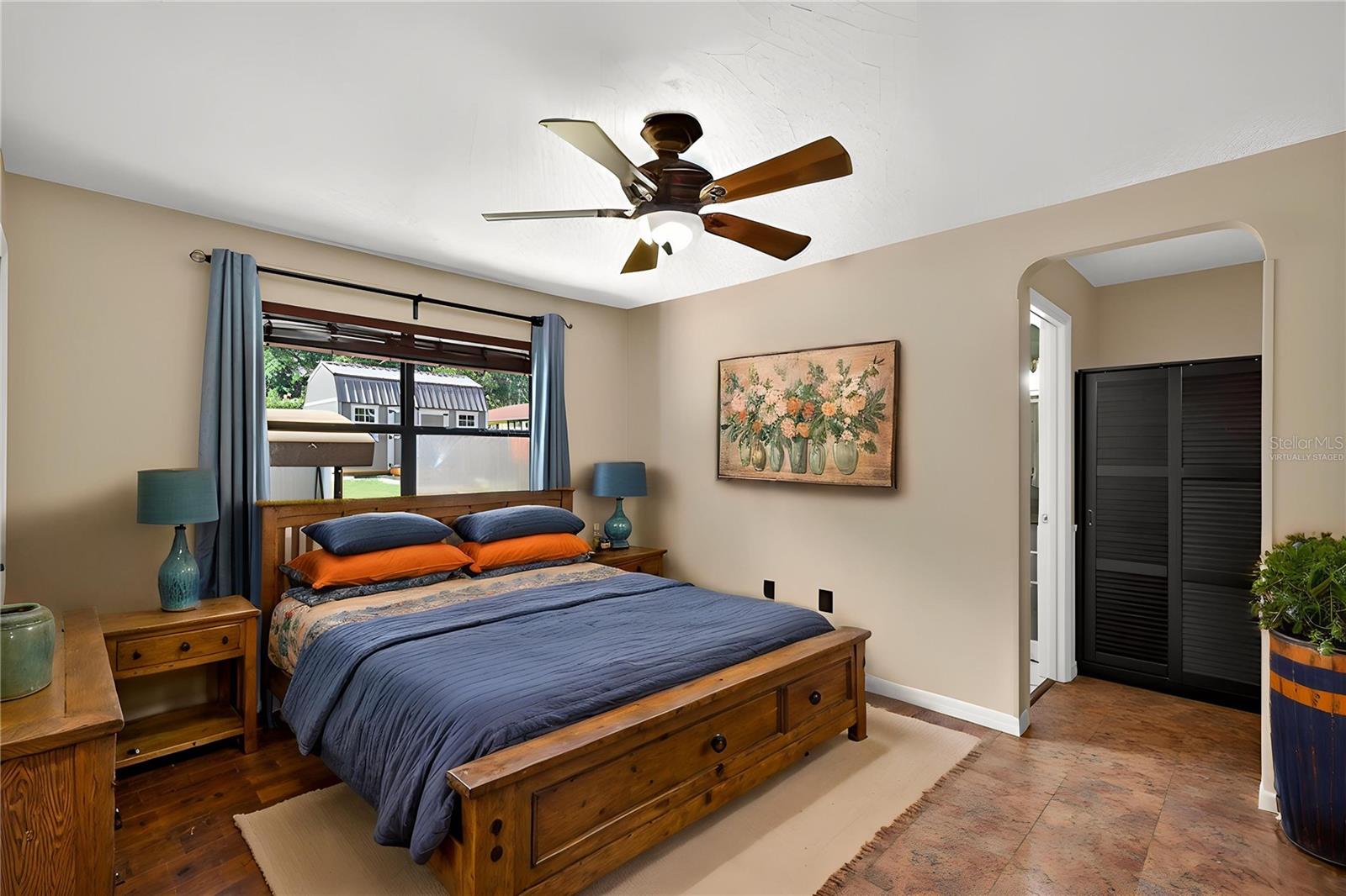 Image 16 of 46 For 25302 Glen Eagles St