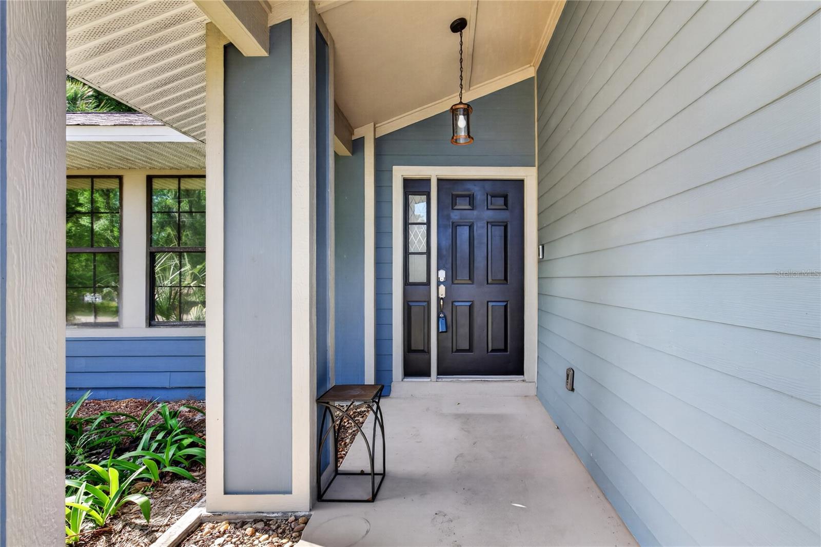 Image 4 of 46 For 25302 Glen Eagles St