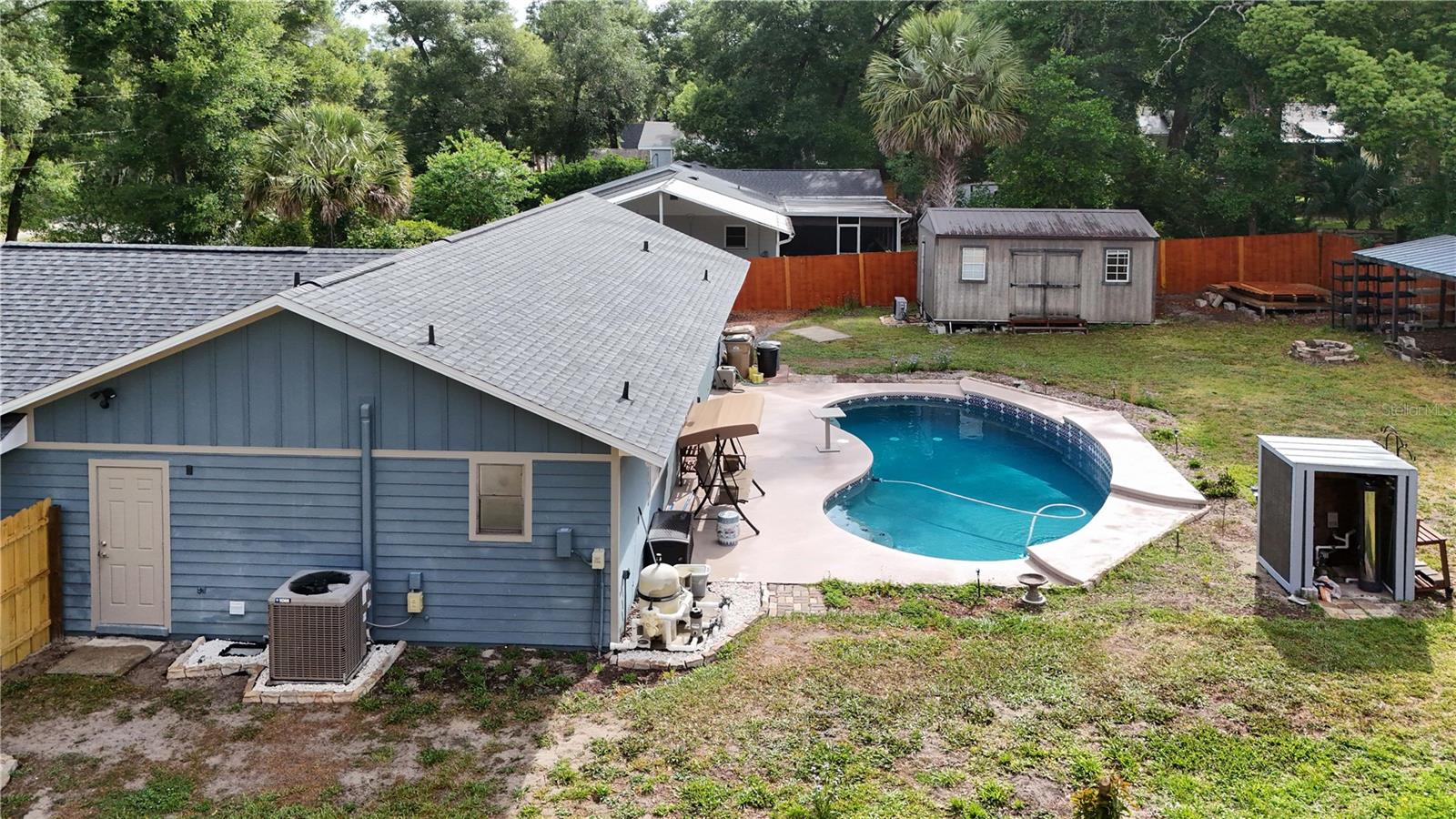 Image 40 of 46 For 25302 Glen Eagles St
