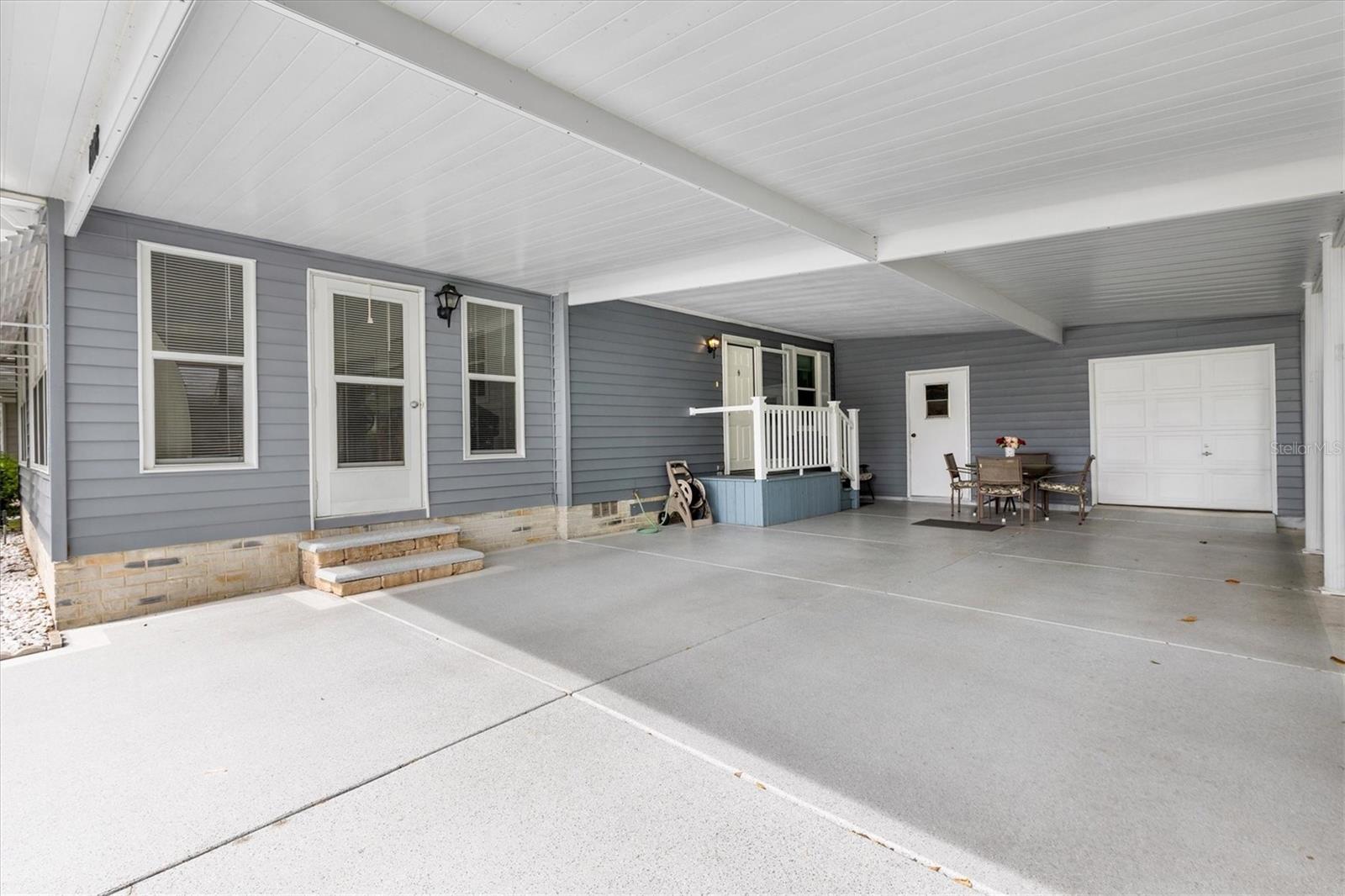 Image 2 of 37 For 1228 Palmetto Drive