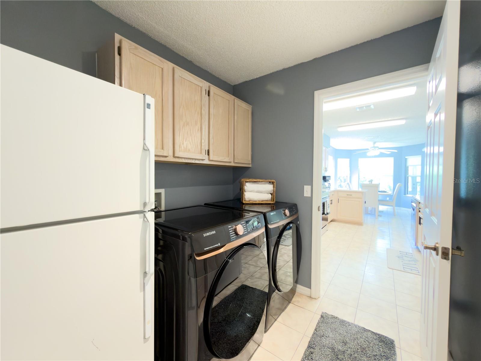 Image 11 of 37 For 32676 Oak Park Drive
